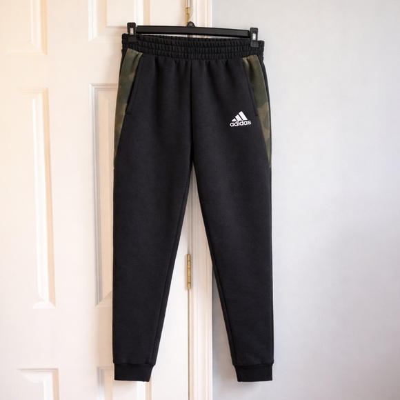 Adidas Black Jogger Sweatpants with Green Camo Side Panels | Size M - Picture 4 of 13